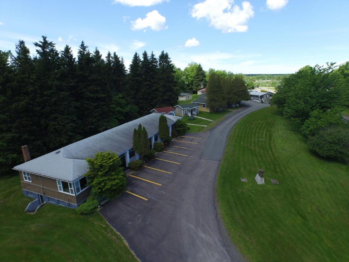The Lionstone Inn Motel And Cottages Pictou Exteriér fotografie